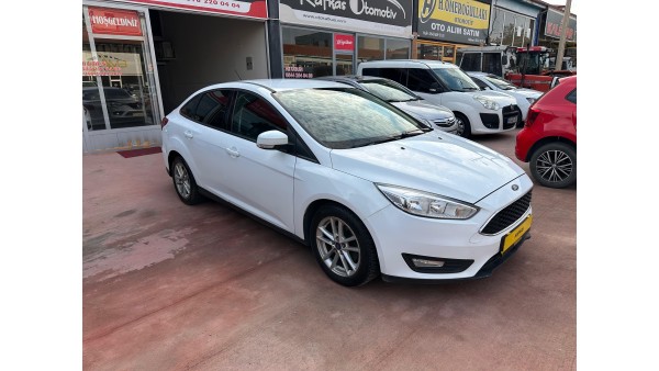 390.000 TL PEŞİNATLA //KREDİLİ//SENETLİ //KREDİ KARTINA 12 AY TAKSİTLE// SATIŞ İMKANI (2018 MODEL FORD FOCUS)