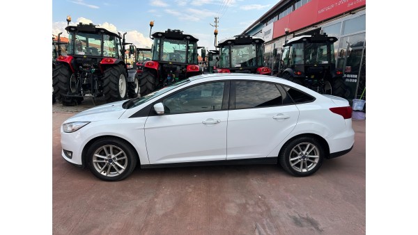 390.000 TL PEŞİNATLA //KREDİLİ//SENETLİ //KREDİ KARTINA 12 AY TAKSİTLE// SATIŞ İMKANI (2018 MODEL FORD FOCUS)