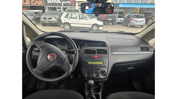 240.000 TL PEŞİNATLA //KREDİLİ//SENETLİ //KREDİ KARTINA 12 AY TAKSİTLE// SATIŞ İMKANI (2015 MODEL FIAT LİNEA)